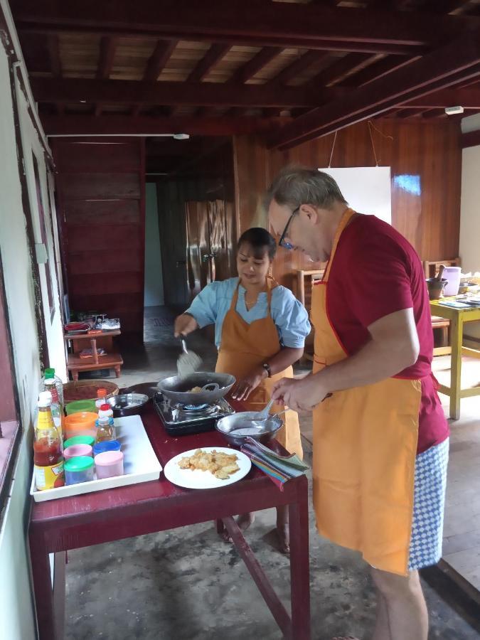 Ngwe Saung Garden Guest House Нґвезаун Екстер'єр фото
